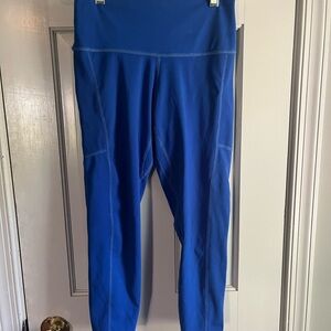 Cobalt blue capri work out pants with side pockets great for crossfit